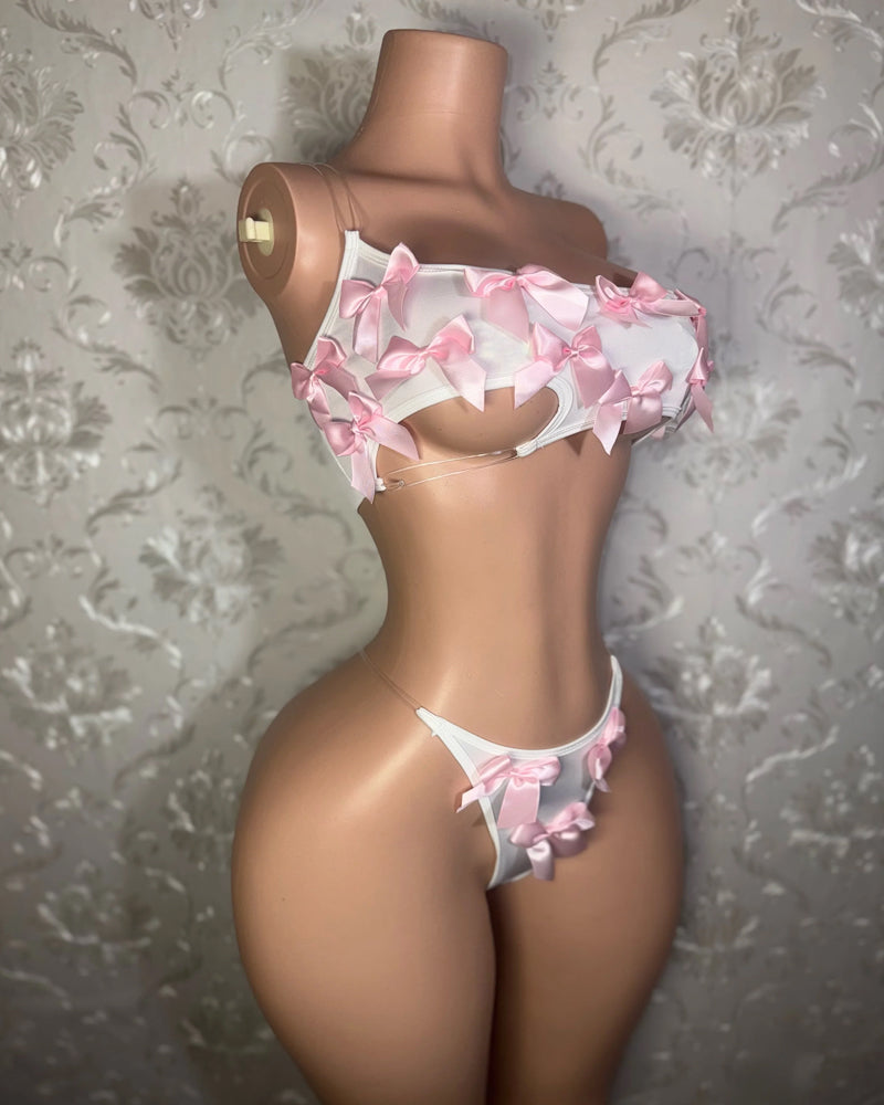 3D Bow-decorated Sexy Strapless Bra and Thong Lingerie Set